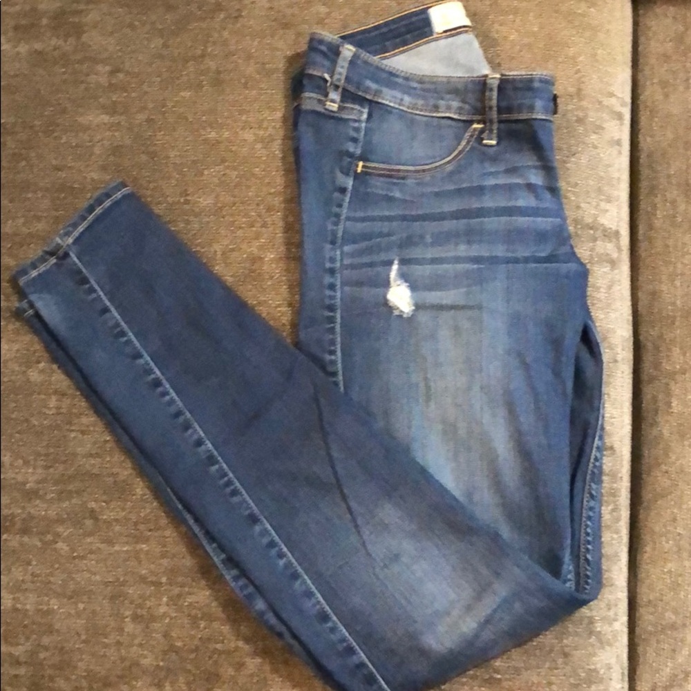 Ripped jeans